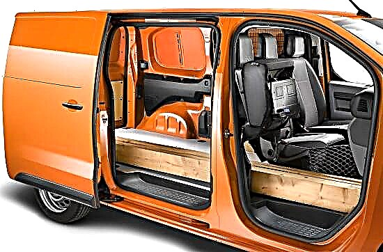 „Pristatymas“ „Opel“: ​​„Vivaro Van“