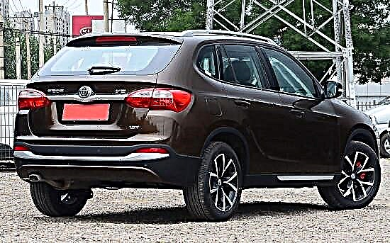Brilliance V5 - a crossover for the townspeople