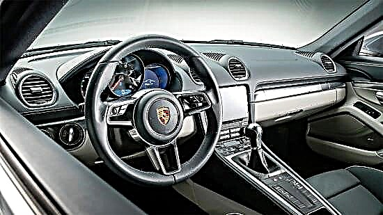 Porsche 718 - 