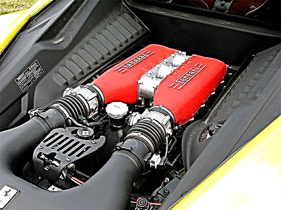 Ferrari 458 Italia sports coupe