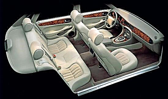 Jaguar XJ sedans (X308)