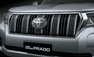 Comparaison entre Toyota Land Cruiser Prado et Toyota Land Cruiser 200